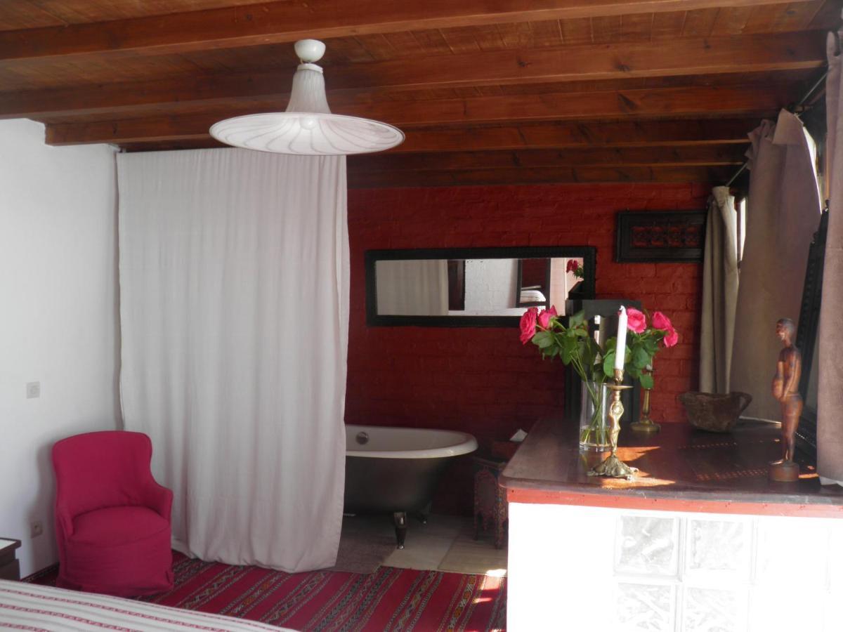 אסאוירה La Maison Des Artistes חדר תמונה