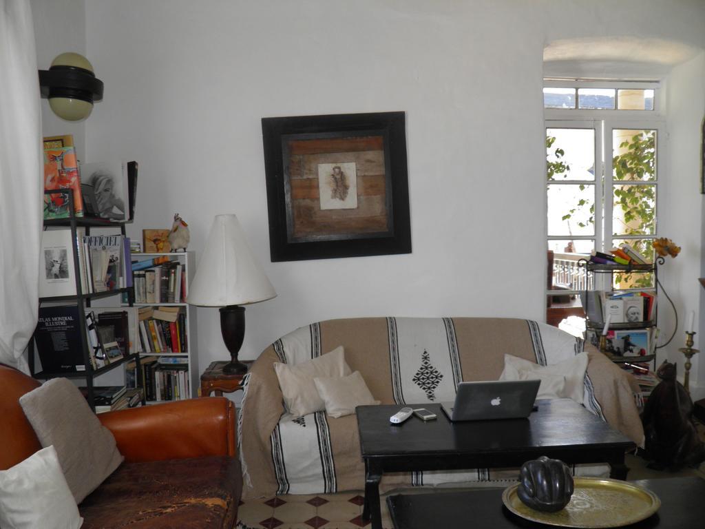 אסאוירה La Maison Des Artistes מראה חיצוני תמונה