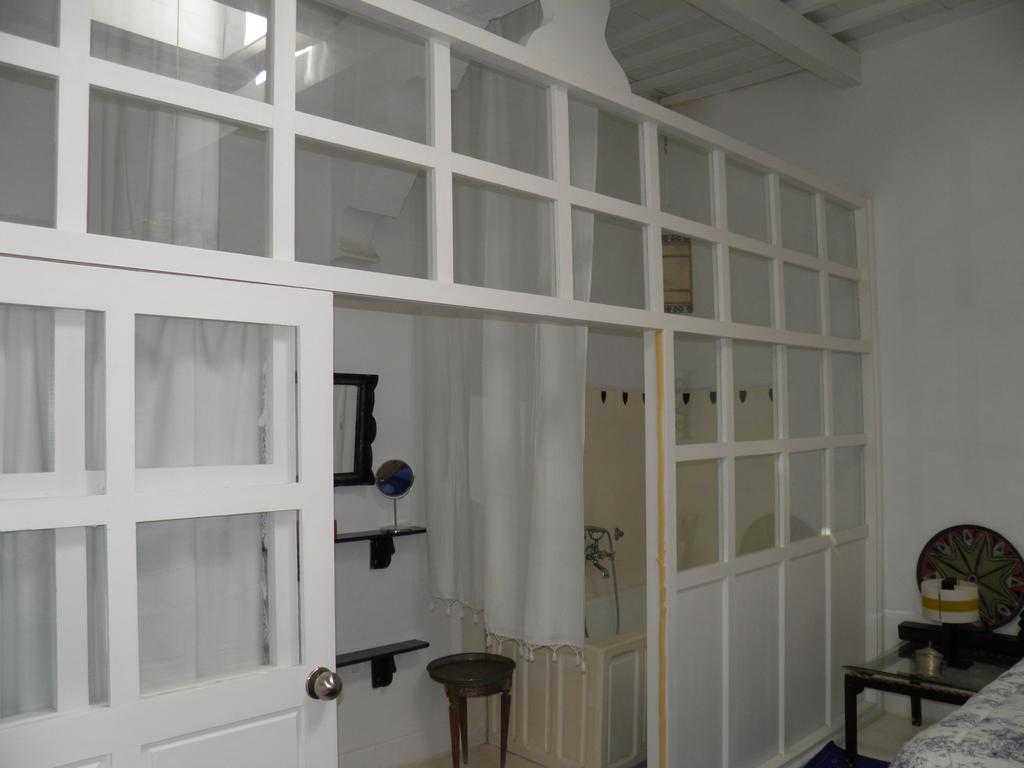 אסאוירה La Maison Des Artistes מראה חיצוני תמונה